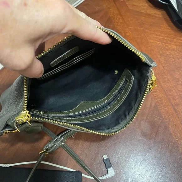 HButler Mighty Purse black pebbled leather crossbody - Picture 5 of 11